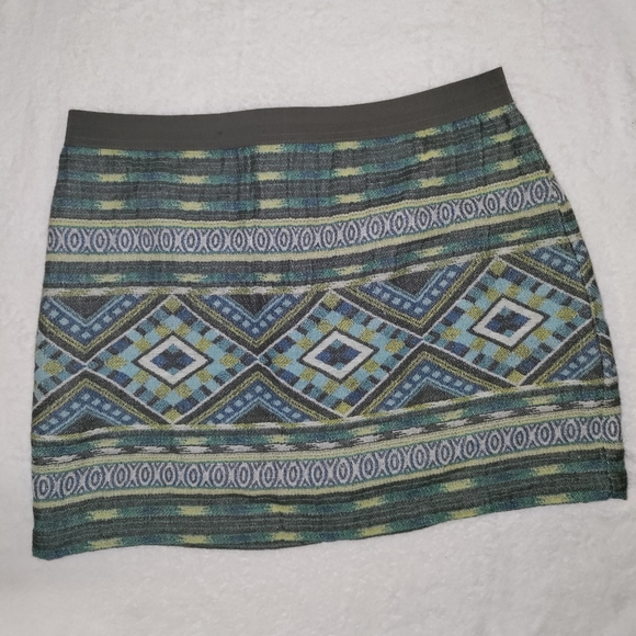 🆕American Eagle | Aztec Tribal Print Skirt Size 10 Women's Mini Skirt - Picture 1 of 10